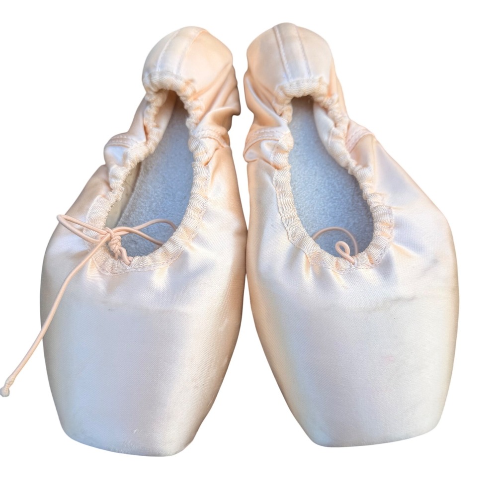 Bloch Balance European Pink Satin Pointe Shoes ES0160L Size 7 XXXX Ballet Dance